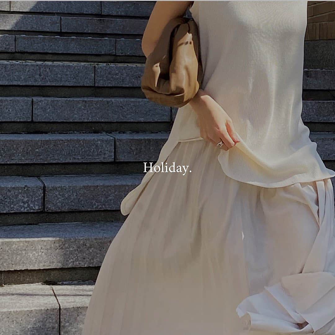 美生のインスタグラム：「#holiday」