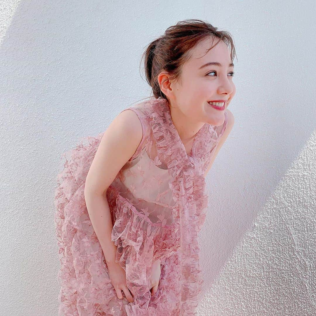 トリンドル玲奈さんのインスタグラム写真 - (トリンドル玲奈Instagram)「お衣装とメイクがかわいかった!🌸🌸🌸 ﻿ ﻿ またお知らせします☺︎ ﻿ ﻿ @yumeno_ogawa ﻿ @tokachaan @gawachin」3月20日 14時00分 - toritori0123