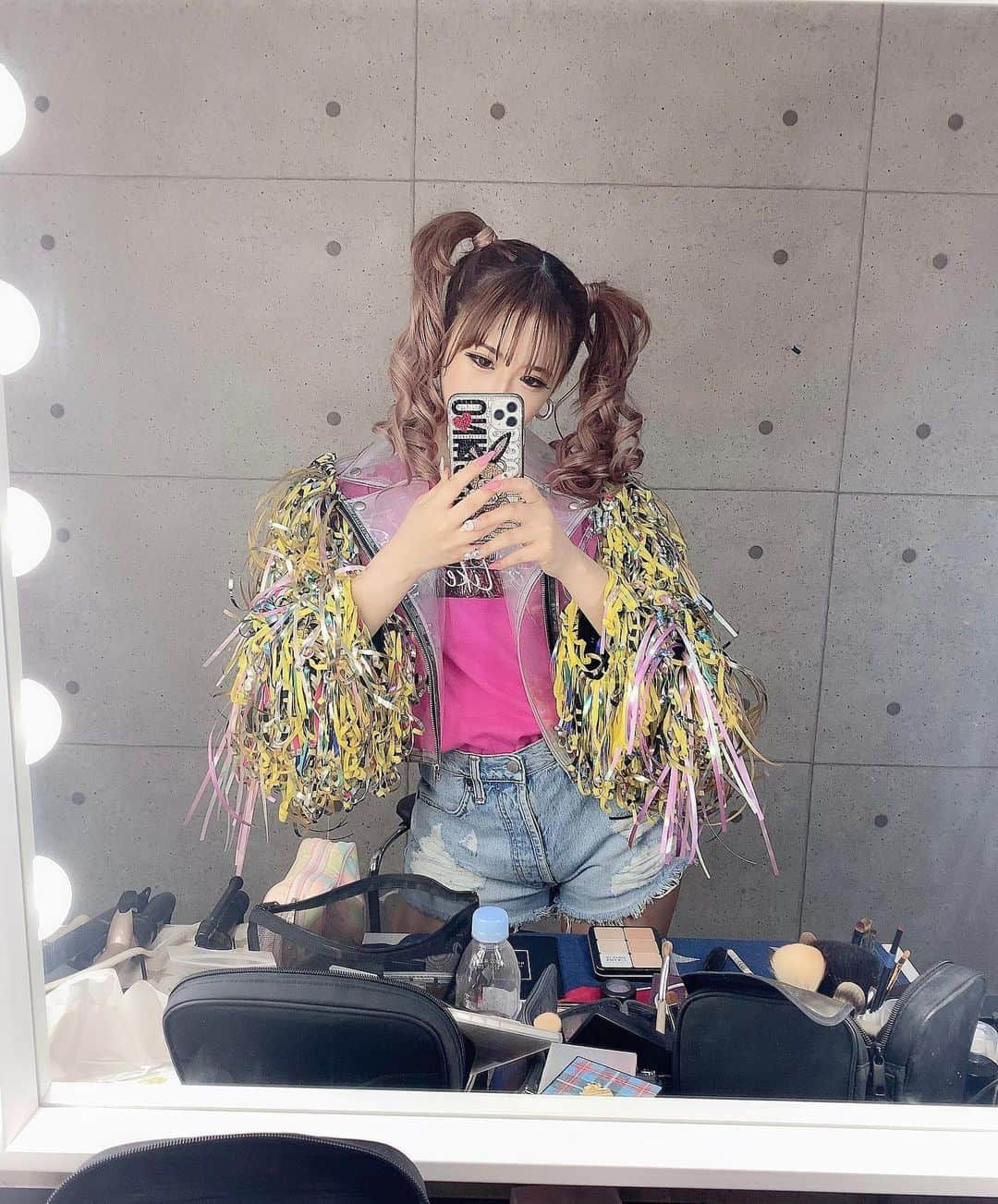 伊藤桃々さんのインスタグラム写真 - (伊藤桃々Instagram)「❤️💛💚💙💜」3月20日 19時57分 - __peachstagram__