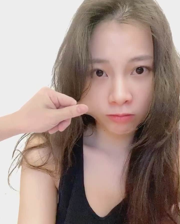 張香香のインスタグラム：「矮唷😵👌🏻」