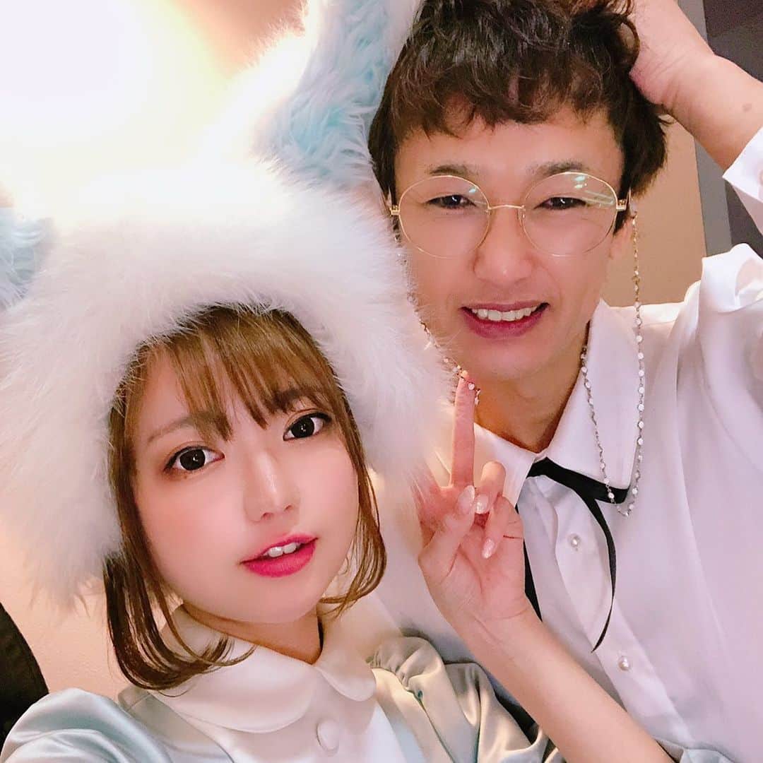 双木昭夫のインスタグラム：「鎌田紘子ちゃんの卒業撮影会、マスクして距離を取り細心の注意を払ってさせて頂きました1日目は双木とコラボ、ヘアメイク、スタイリスト、DJを担当でしたご来場ありがとうございました  #鎌田紘子 #双木昭夫 #なまいきリボンスタジオ2 #撮影会」