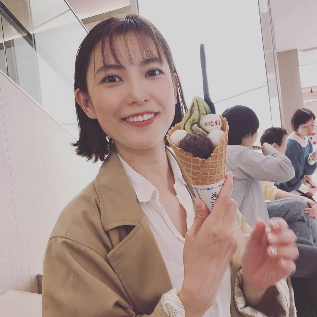 のインスタグラム：「銀座シックスの辻利で抹茶パフェを頂きました。抹茶ソフトが甘すぎず、大人な味で美味しかったです。 2.5キロ痩せたご褒美。  引き続き、密かにダイエット続けます〜」