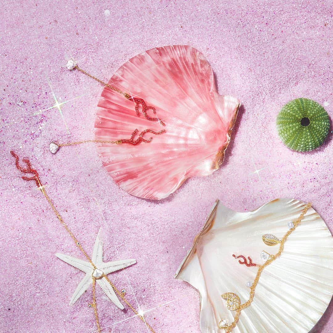 のインスタグラム：「Draw new lines on style in the sand. #SparkDelight」