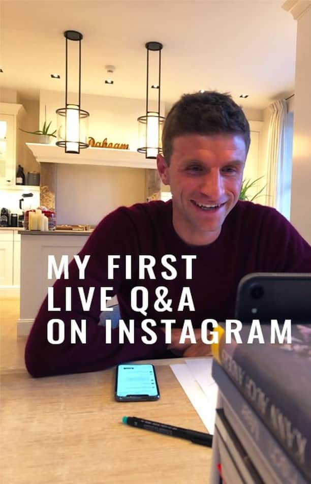 トーマス・ミュラーのインスタグラム：「My first Live Q&A on Instagram. You guys had some great questions. This was fun, thanks for joining me from all over the world. Take care, my friends, stay home and healthy.  #staystrong #esmuellert #FragMalThomas #thomasmüllerqanda #thomasmüller #stayhome #stayhealthy」