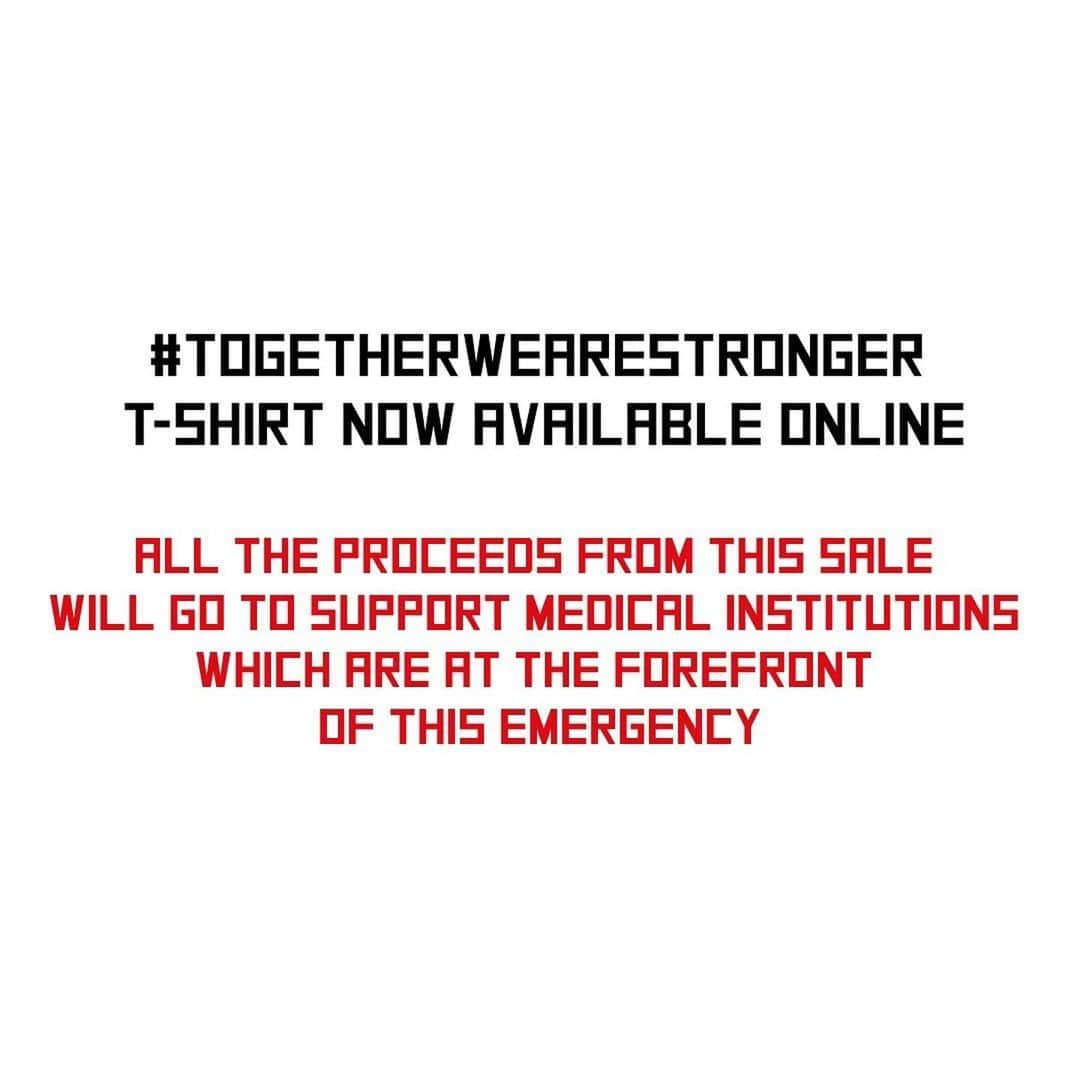 トニ・エリアスさんのインスタグラム写真 - (トニ・エリアスInstagram)「#Repost @goldengoose ・・・ #TogetherWeAreStronger t-shirt now available online. All the proceeds from this sale will go to support medical institutions which are at the forefront of this emergency. Wear it and help us spread this message of closeness, love, and hope through the hashtag #TogetherWeAreStronger. #GoldenGoose #MadeInItaly #HandMade」3月21日 4時13分 - tonielias24