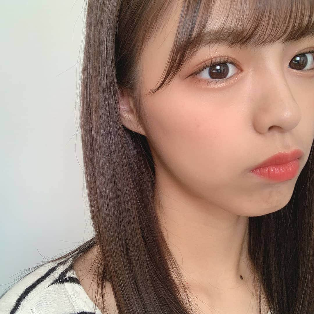 檜山奈南果さんのインスタグラム写真 - (檜山奈南果Instagram)「______ 💄 ･ 最近お気に入りのコスメ ‪‪❤︎‬ 春はきらきら〜  #instalike#instagood#l4l #コスメ#CLIO#JILLSTUART#ysl」3月20日 20時17分 - nanaka_hiyama_official