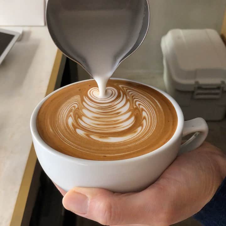 山口淳一のグルメインスタ