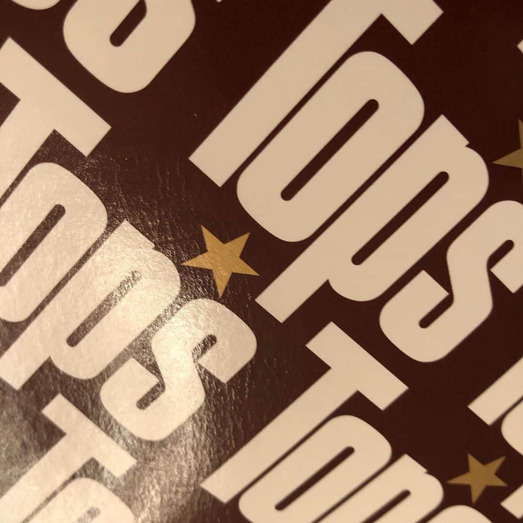 SHEILAさんのインスタグラム写真 - (SHEILAInstagram)「西尾さんが会いに来てくれた❤️ 息子にって！ 3.23が娘の誕生日だし、 私も旦那さんも大好き❤ ありがとうございます。 みんなで美味しく頂きました。　 明日もあと少し食べれるかなぁ。 私が食べたい😋 🥰エヘヘ。  #写真撮ってる人 #旦那　さん　 #2枚目 #私 #センスがなくて  #ごめんね  #私は問題外 #西尾さんありがとうございます😊🙏 #また #食べたい」3月20日 20時53分 - sheichan16