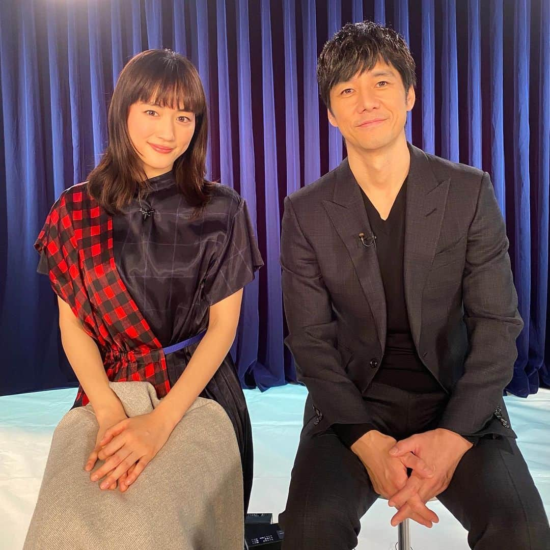 日本テレビ「奥様は、取り扱い注意」さんのインスタグラム写真 - (日本テレビ「奥様は、取り扱い注意」Instagram)「⠀ 🎬劇場版『奥様は、取り扱い注意』 ⠀ 本日は、 #綾瀬はるか さんと #西島秀俊 さん の取材日でした📷 ⠀ ✨最強2ショットをお届けします✨ ⠀ 掲載の情報など随時お知らせしていきますので、 お楽しみに！ ⠀ #奥様は取り扱い注意 #6月5日公開 #トリチュー #最強夫婦 #メディア情報 #お楽しみに」3月20日 21時18分 - okusama_ntv