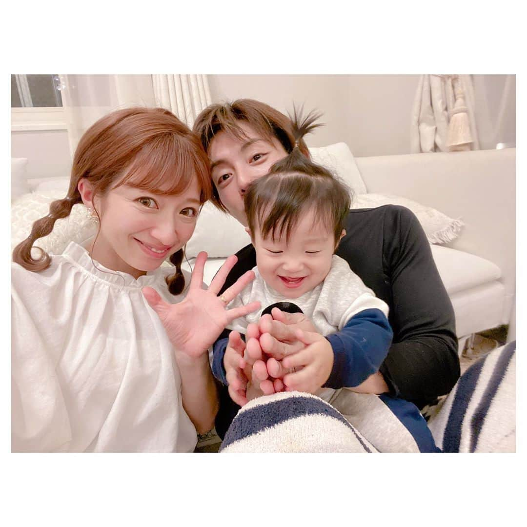 辻希美さんのインスタグラム写真 - (辻希美Instagram)「👱🏻‍♀️👶👱🏼‍♂️💕" #今日の私達 #👱🏻‍♀️👶👱🏼‍♂️」3月20日 23時07分 - tsujinozomi_official