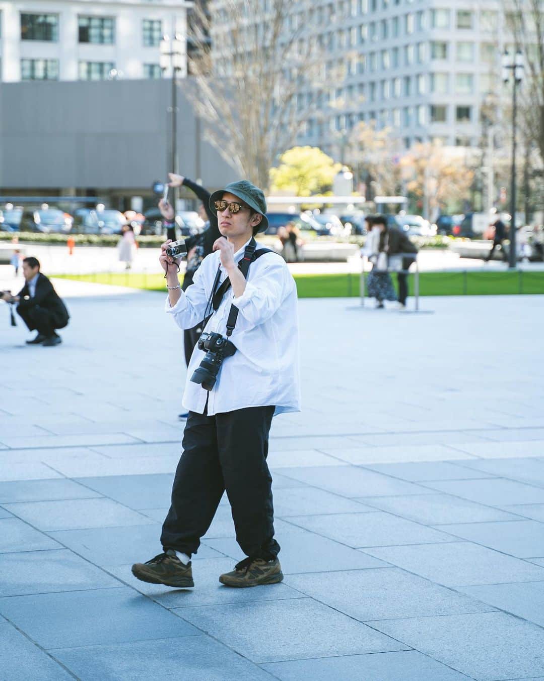 yukiのインスタグラム：「エンドウ先生 今日は #rollei35 と #canoneos5dmarkiii の二刀流 ㅤㅤㅤㅤㅤㅤㅤㅤㅤㅤㅤㅤㅤ」