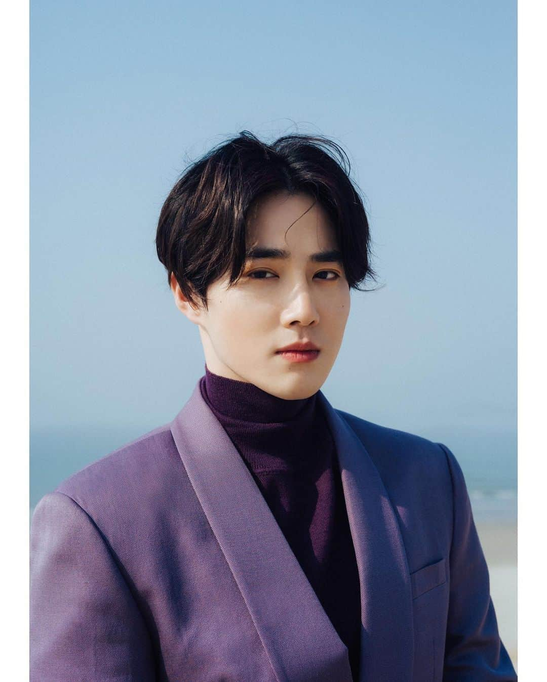 EXOさんのインスタグラム写真 - (EXOInstagram)「SUHO 수호 The 1st mini album [‘자화상 (Self-Portrait)’] - 🎧 2020.03.30 6PM (KST) 👉🏻 suho.smtown.com - #수호 #SUHO @kimjuncotton #엑소 #EXO #weareoneEXO #자화상 #Self_Portrait」3月21日 0時00分 - weareone.exo