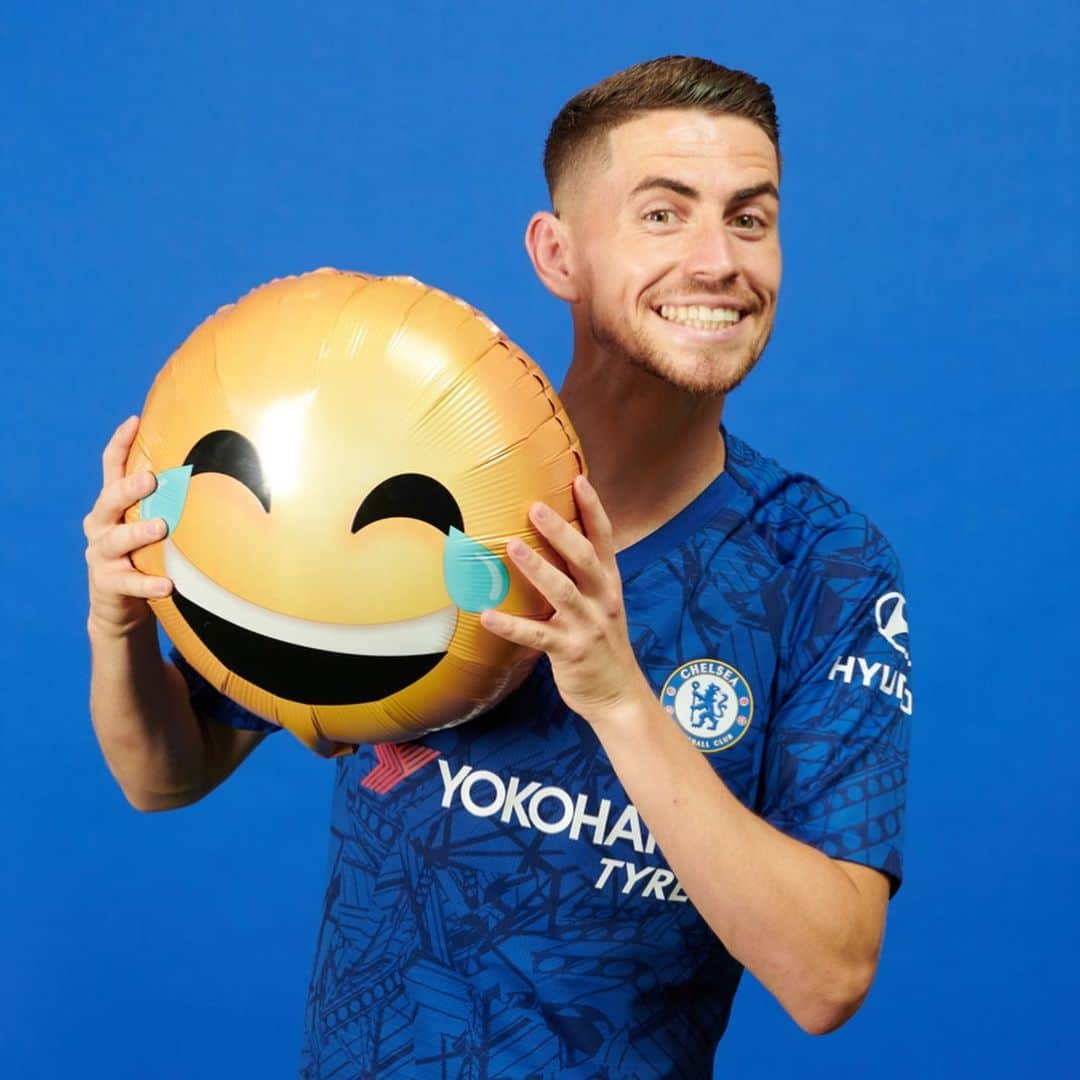 チェルシーFCさんのインスタグラム写真 - (チェルシーFCInstagram)「The Blues at your service to keep a smile on your face! 😁💙 #internationaldayofhappiness #CFC #Chelsea」3月21日 0時26分 - chelseafc