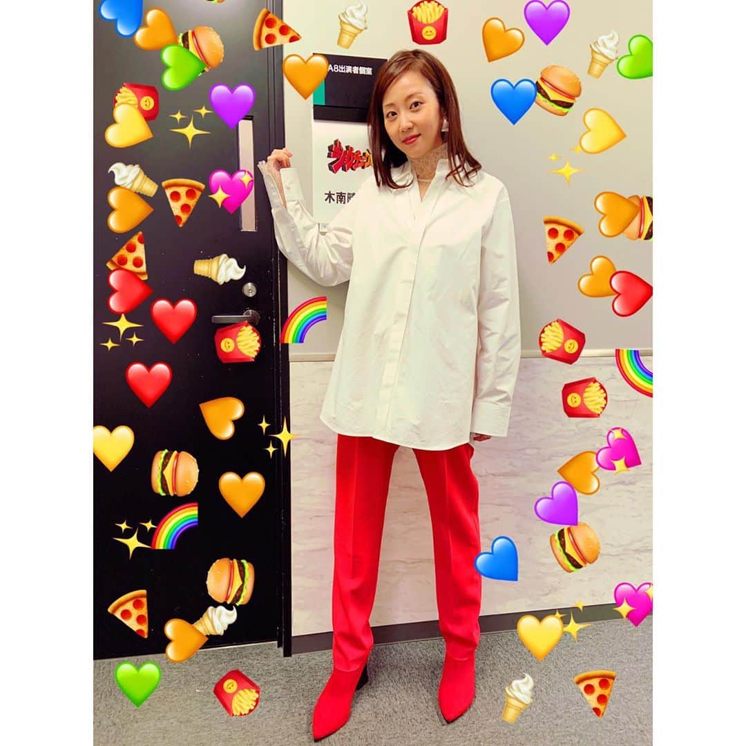 のインスタグラム：「明日はジョブチューンさんにお邪魔します。 夜7時からです🌙  #ポンパドウルカラー」