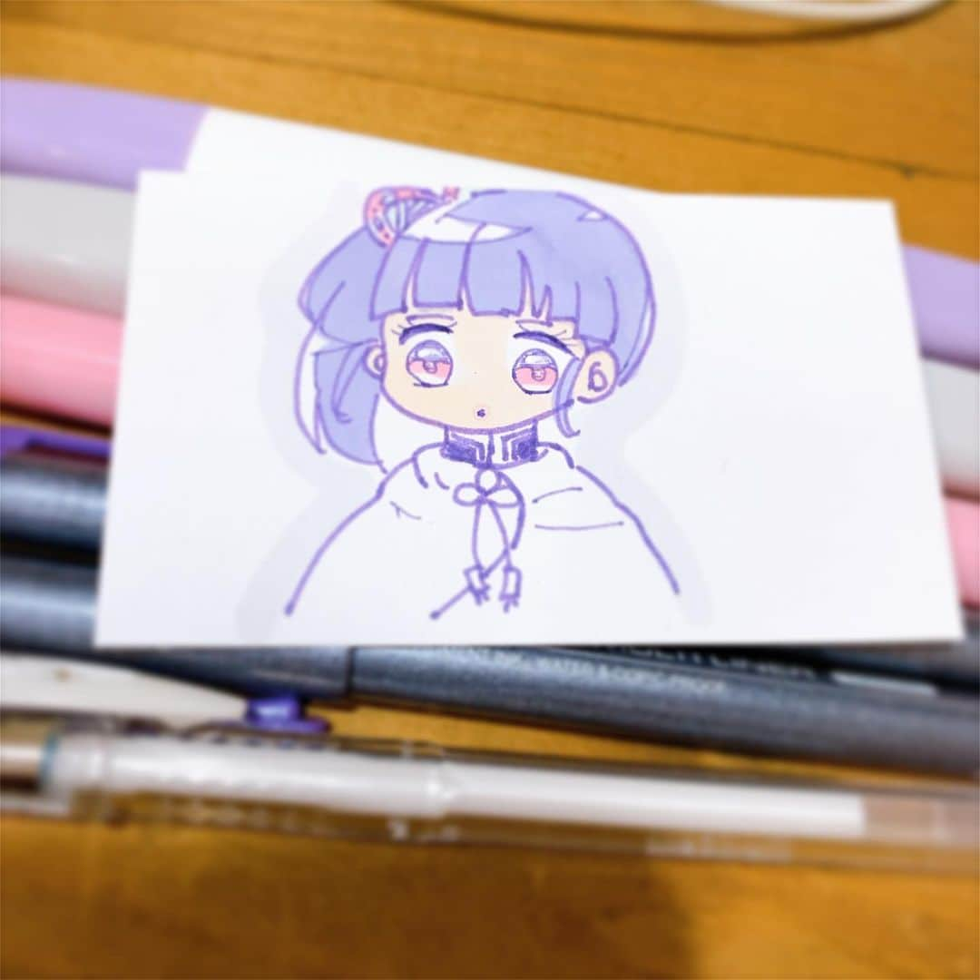 大鈴はるみさんのインスタグラム写真 - (大鈴はるみInstagram)「カナヲちゃん一発描きしました ペンは6本使いました🖋  #鬼滅の刃 #鬼滅の刃イラスト #栗花落カナヲ #かわいい」3月21日 1時25分 - osuzu_harumi