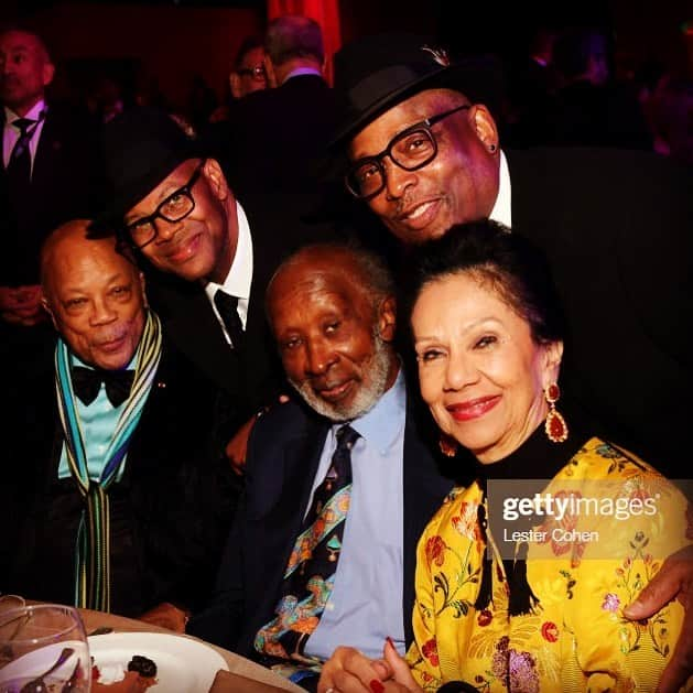 ジミー・ジャムさんのインスタグラム写真 - (ジミー・ジャムInstagram)「Wishing a Happy Birthday to “The Black Godfather” Clarence Avant, one of the most impactful people in my lifetime. Enjoy your day my friend! #clarenceavant #theblackgodfather #blackhistorymonth #quincyjones #jacquieavant #jimmyjam #terrylewis 😎🎂✊🏾🙏🏾」2月26日 11時54分 - flytetymejam