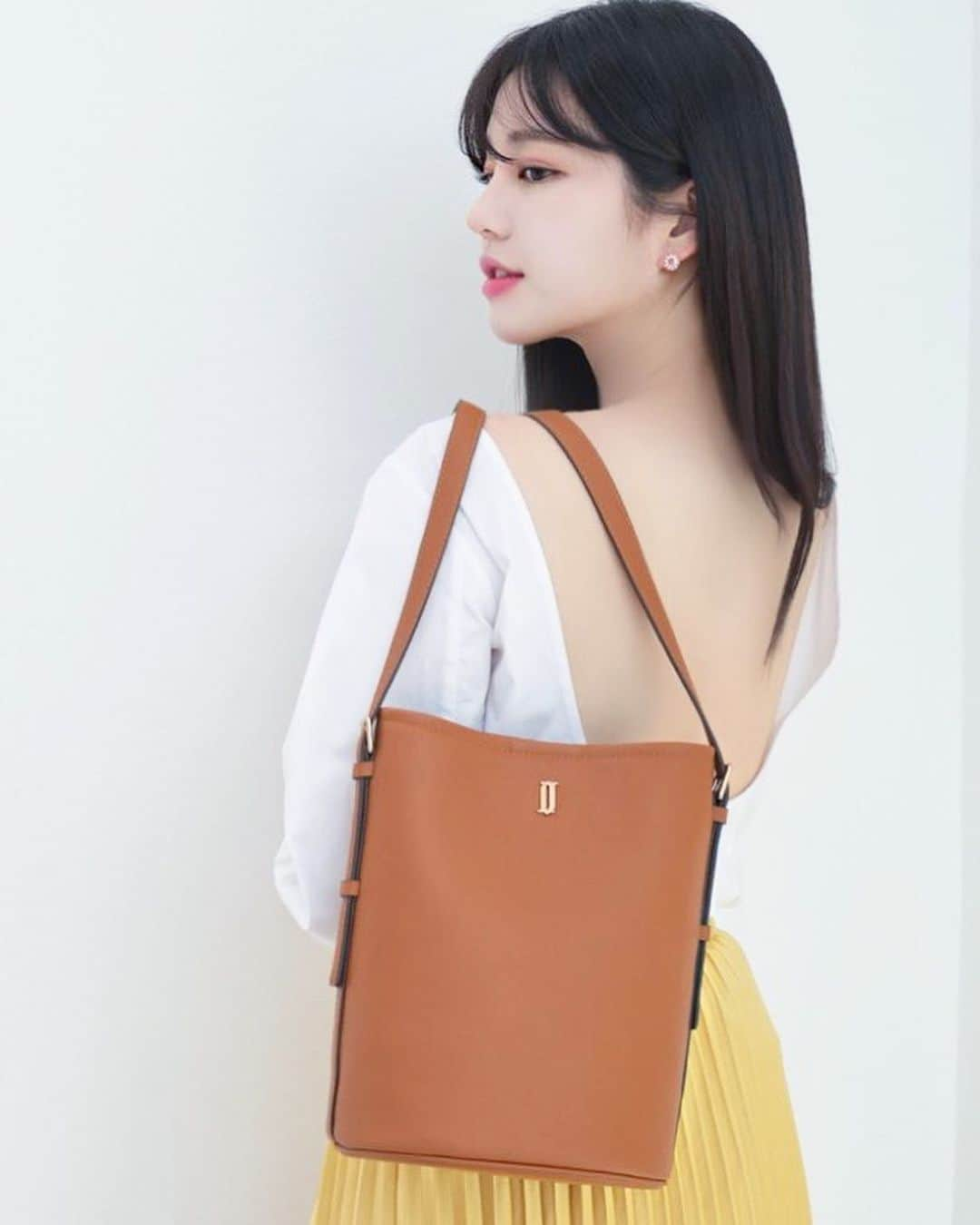 イ・ユビさんのインスタグラム写真 - (イ・ユビInstagram)「J.estinabag X Yubi 💕 #제이에스티나백 @j.estinabag_official」2月26日 12時17分 - yubi_190