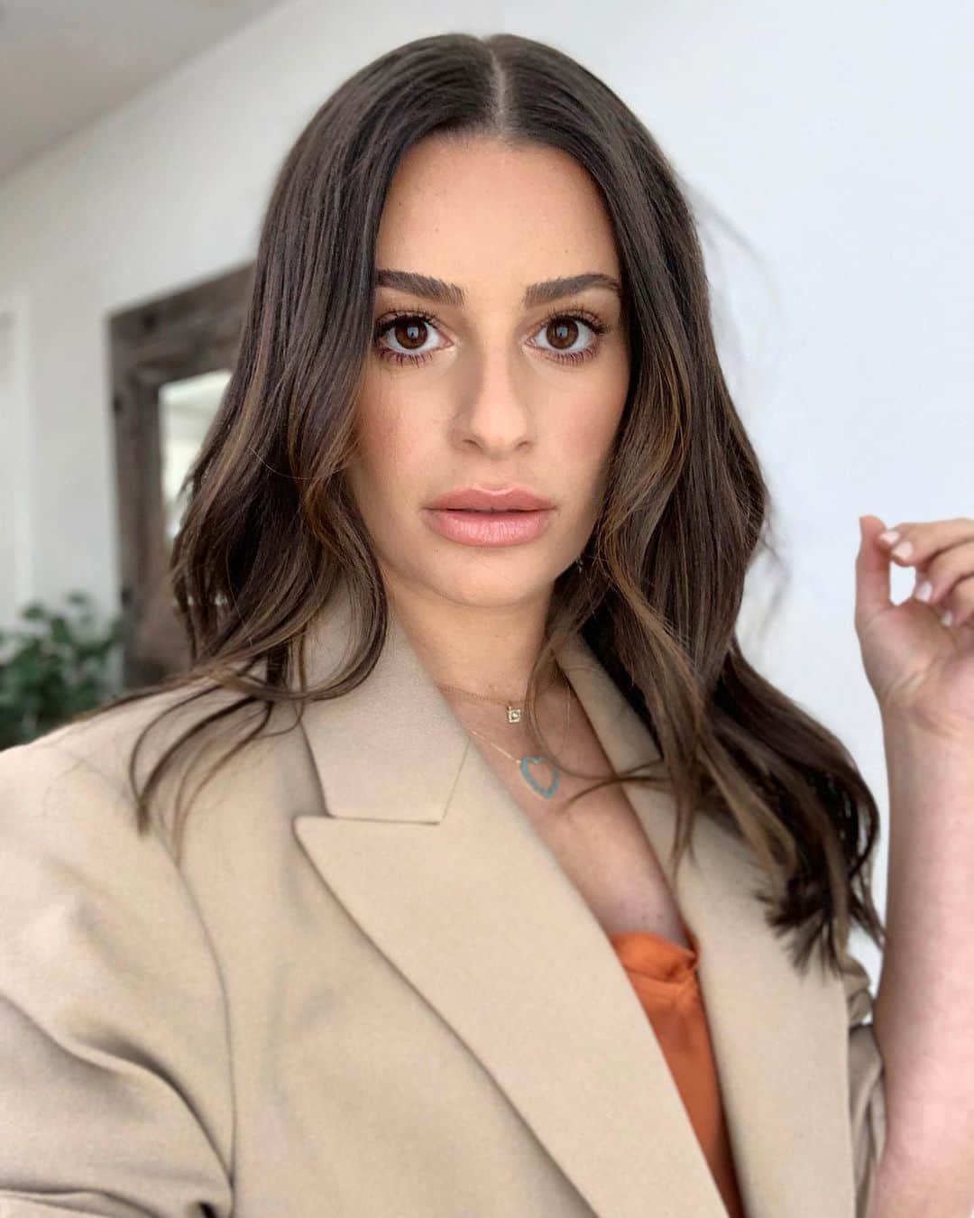 リア・ミシェルのインスタグラム：「🧡」