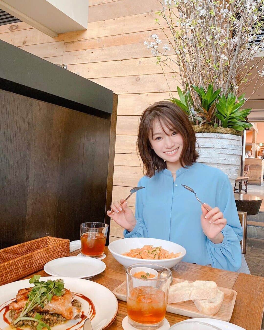 青木英李のグルメインスタ