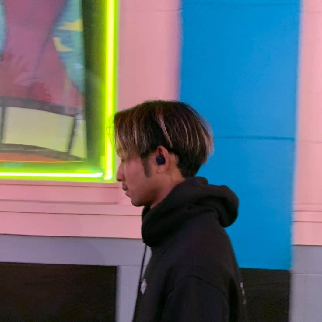 湯川正人のインスタグラム：「"人と違うこと"は素晴らしい。 #skullcandy」