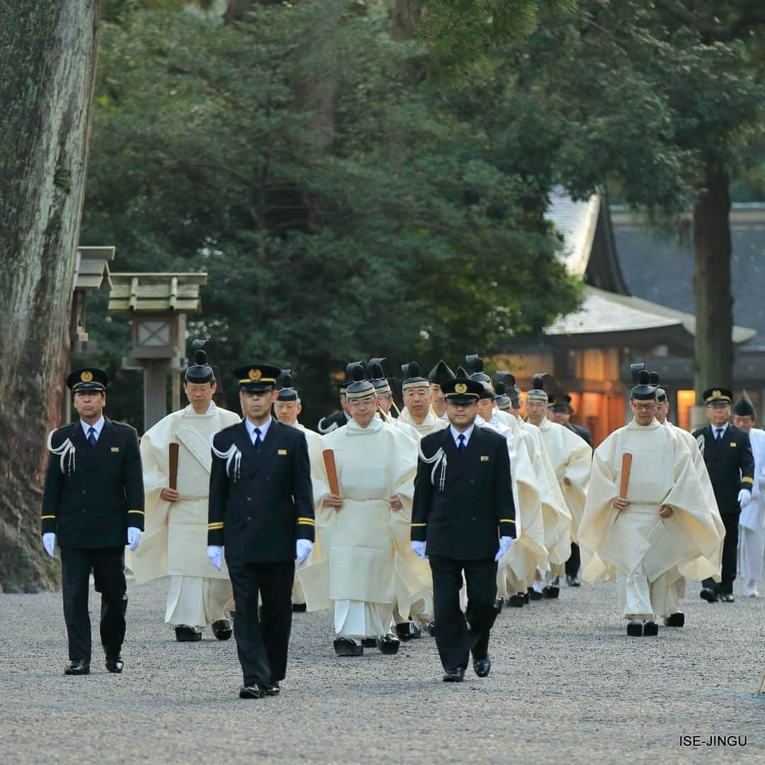 伊勢神宮さんのインスタグラム写真 - (伊勢神宮Instagram)「#伊勢神宮 #神宮 #神社 #心のふるさと #外宮 #天長祭 #大御饌 #参進 #天皇誕生日 #令和 #ISEJINGU #JINGU #SOUL_of_JAPAN #Japan #Jinja #Shinto #Geku #Tenchou_sai #Omike #Emperor's_birthday #reiwa」2月26日 11時00分 - isejingu.official