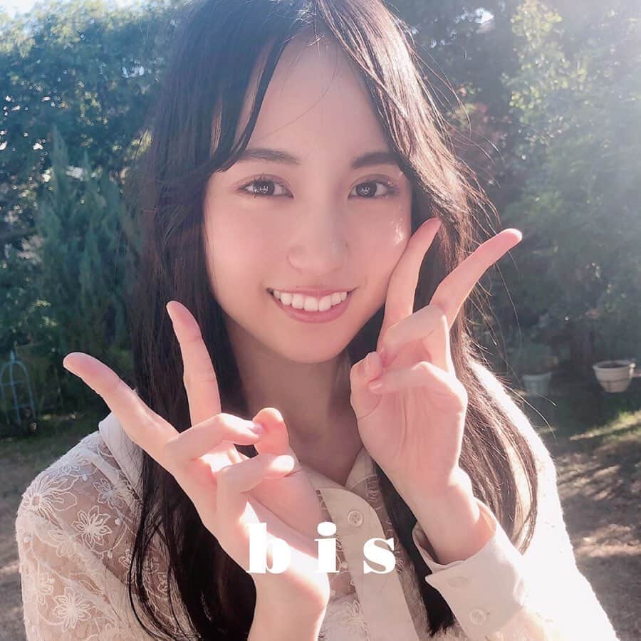 bis_web bis [ビス] さんのインスタグラム写真 - (bis_web bis [ビス] Instagram)「⭐️ 𝐧𝐞𝐰 𝐢𝐬𝐬𝐮𝐞 ⭐️﻿ ﻿ bis March 2020﻿ ﻿ 𝐷𝑟𝑒𝑎𝑚𝑦 𝐷𝑟𝑒𝑎𝑚𝑦﻿ - ずっと見続ける夢 -﻿ ﻿ ﻿ 賀喜遥香ちゃんのオフショットを公開✨﻿ 春にしたいピクニック企画、「Girl’s picnic rules with Nogizaka 46」に登場してますよ🌷﻿ ﻿ ❤︎購入特典❤︎﻿ チェキが当たるかも？！🎁本誌購入者限定で応募できます。ぜひチェックしてね！﻿ ﻿ ▼bis 3月号はこちらから購入できるよ🌛﻿ https://amzn.to/2RnqRIg﻿ ﻿ 今後の告知をお見逃しなく！﻿ @bis_web をフォローしてね🧸﻿ ﻿ #賀喜遥香 #乃木坂46  #オフショット #bis_web」2月26日 20時27分 - bis_web