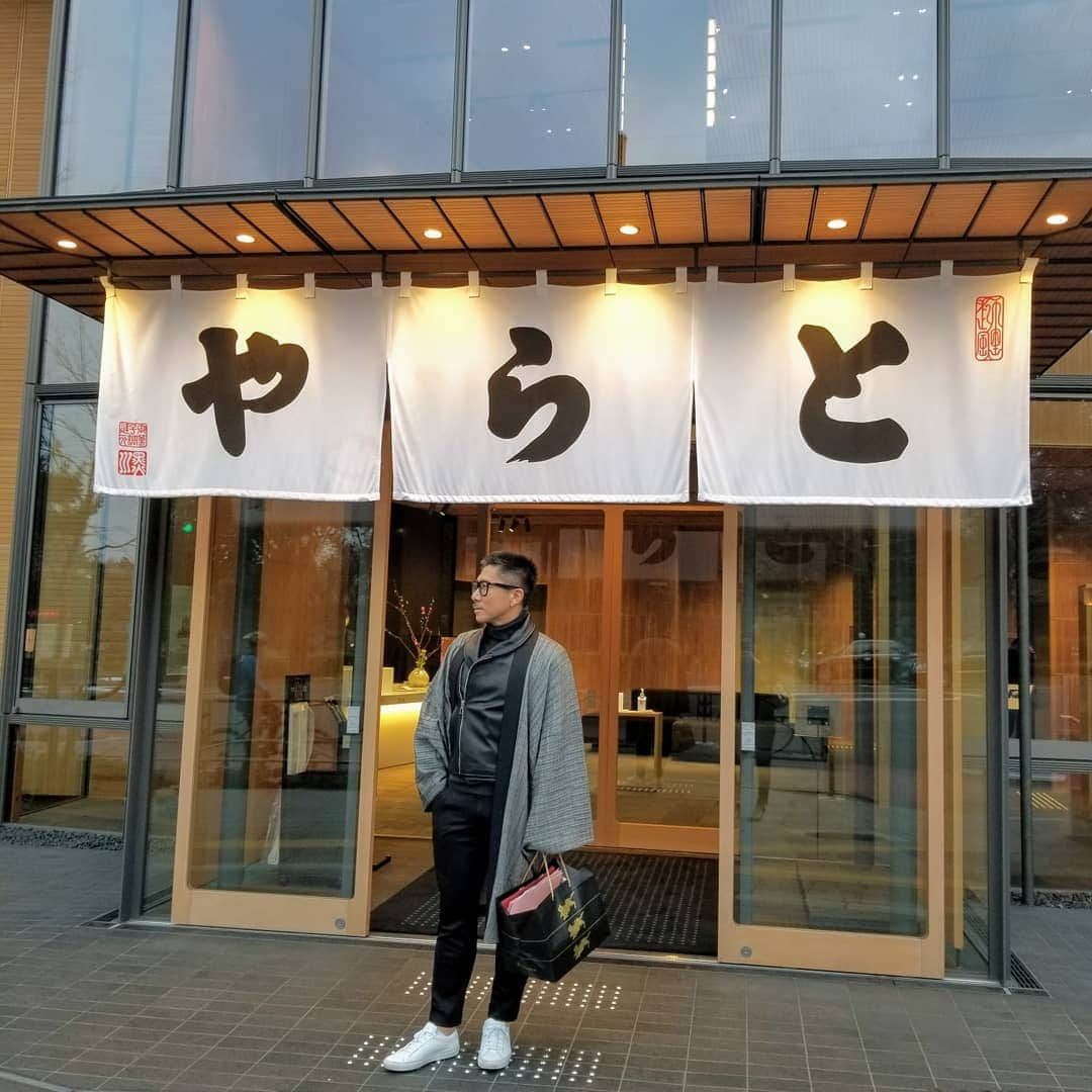 前園真聖さんのインスタグラム写真 - (前園真聖Instagram)「新しくなったとらや赤坂本店に行って来ました😊 #とらや #とらや赤坂店 #前園真聖」2月26日 20時31分 - maezono_masakiyo