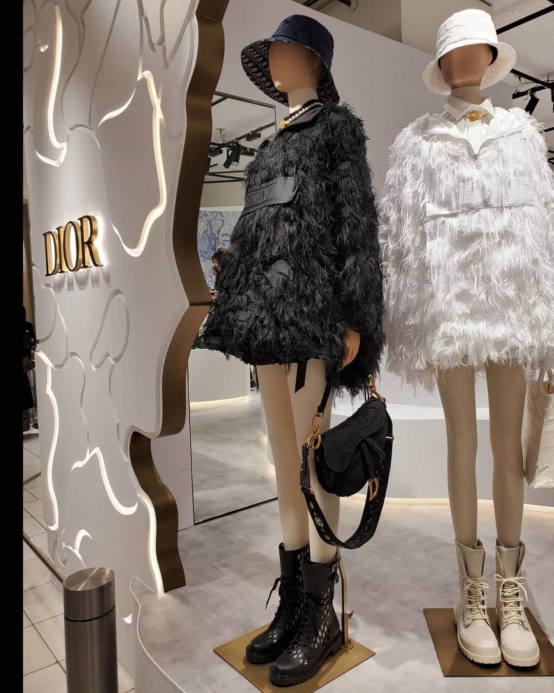 松井愛莉さんのインスタグラム写真 - (松井愛莉Instagram)「Dior×isetan popup store💓  #isetanxdior」2月26日 21時22分 - airi1226_official