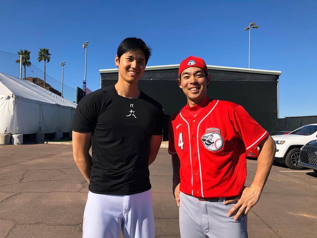 大谷翔平大好き芸人のインスタグラム：「・ team 🇯🇵 #大谷翔平#北海道日本ハムファイターズ #日本ハムファイターズ #shoheiohtani #angels #losangeles #ANGELS#shotime#laangels#ohtanishohei#laa#秋山翔吾#cincinnati #cincinnatireds」