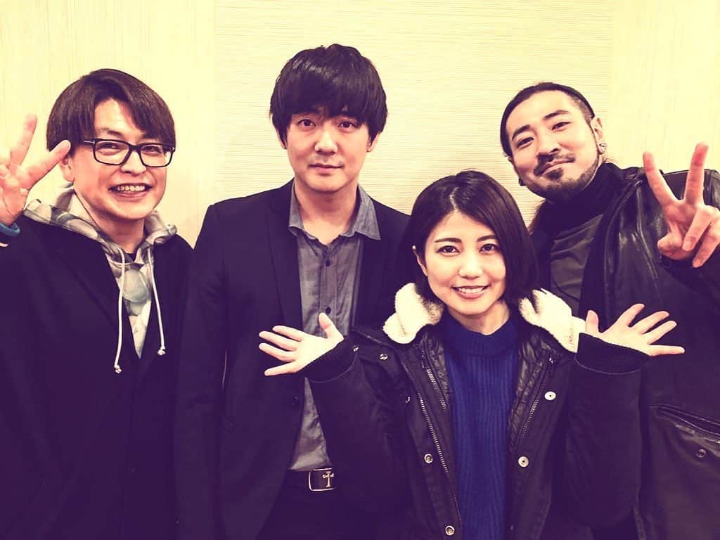 長田成哉のインスタグラム：「もうすぐフィナーレなので、 一緒に撮って頂いた 貴重なお写真を。  左から 緑川さん（ワイズルー） 白石さん（クレオン） 竹内さん（モサレックス）  いいだろー！！！フハハ！！」