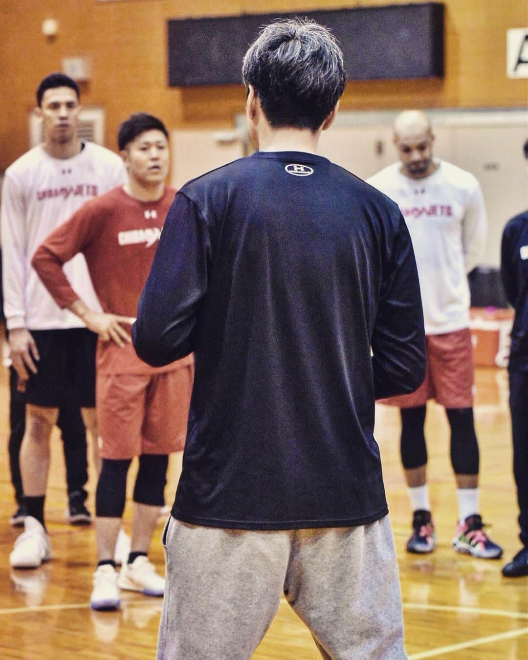 千葉ジェッツさんのインスタグラム写真 - (千葉ジェッツInstagram)「練習風景📸✨ #chibajets #Bリーグ #千葉ジェッツ #ジェッツ #basketball #バスケ #バスケ写真 #photo #photography #sports #あつしスマイル #よしあきスマイル #神スマイル」2月26日 16時26分 - chibajets_official