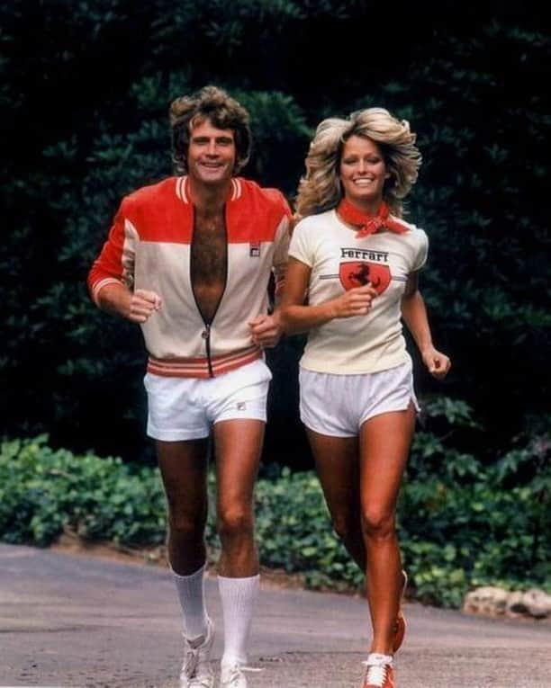 オーレリービダマンのインスタグラム：「Running towards the week 🏃‍♀️」