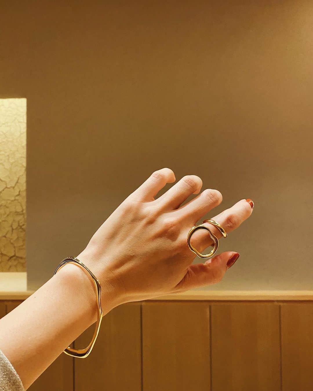 金セアルのグルメインスタ