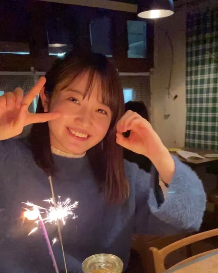 飯窪春菜のインスタグラム：「🎂😌♥️ ・ ・ モーニング娘。'20森戸知沙希ちゃんの二十歳のお誕生日をお祝いさせてもらいましたあ〜☺️♥️♥️ ・ サプライズのバースデープレートは店員さんをはじめ他のお客さんもお祝いしてくれました🎂👏🏻 ・ 可愛かったなあ、ちぃちゃん😌💭♥️ 癒されまくりました🌸 ・ ・ ・ #morningmusume  #morningmusume20  #モーニング娘  #森戸知沙希  #ちぃちゃん  #可愛すぎる  #二十歳  #hbd  #はるなの毎日  #飯窪ってる」