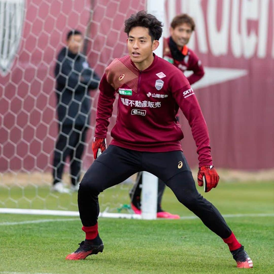 ヴィッセル神戸さんのインスタグラム写真 - (ヴィッセル神戸Instagram)「Today's training. 🏃 . #vissel #visselkobe #ヴィッセル神戸 #WeAreKobe #神戸 #kobe #一致団結 #JLeague #jリーグ #KobeForeverForward」2月26日 18時46分 - visselkobe