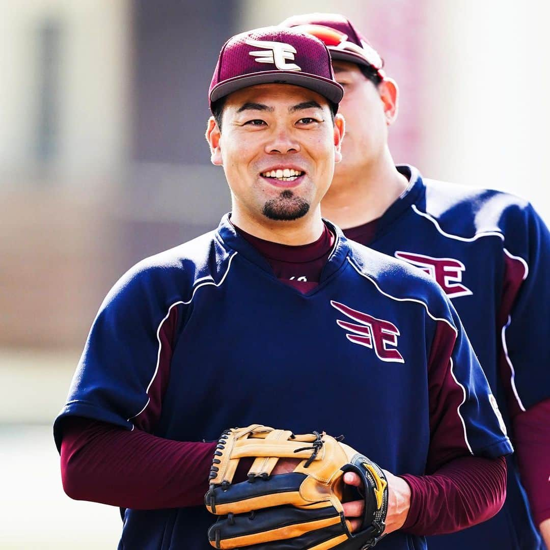 東北楽天ゴールデンイーグルスさんのインスタグラム写真 - (東北楽天ゴールデンイーグルスInstagram)「⚾️ まだまだ金武キャンプの振り返り📸✌🏼 MyHEROへメッセージをよろしくお願いします🔥🔥 #rakuteneagles #NOWorNEVERいまこそ #日本一の東北へ #写真もイープレで #辛島航 #銀次 #寺岡寛治 #宋家豪  #内田靖人 #小郷裕哉  #シャギワ #jtchargois」2月26日 19時04分 - rakuten_eagles