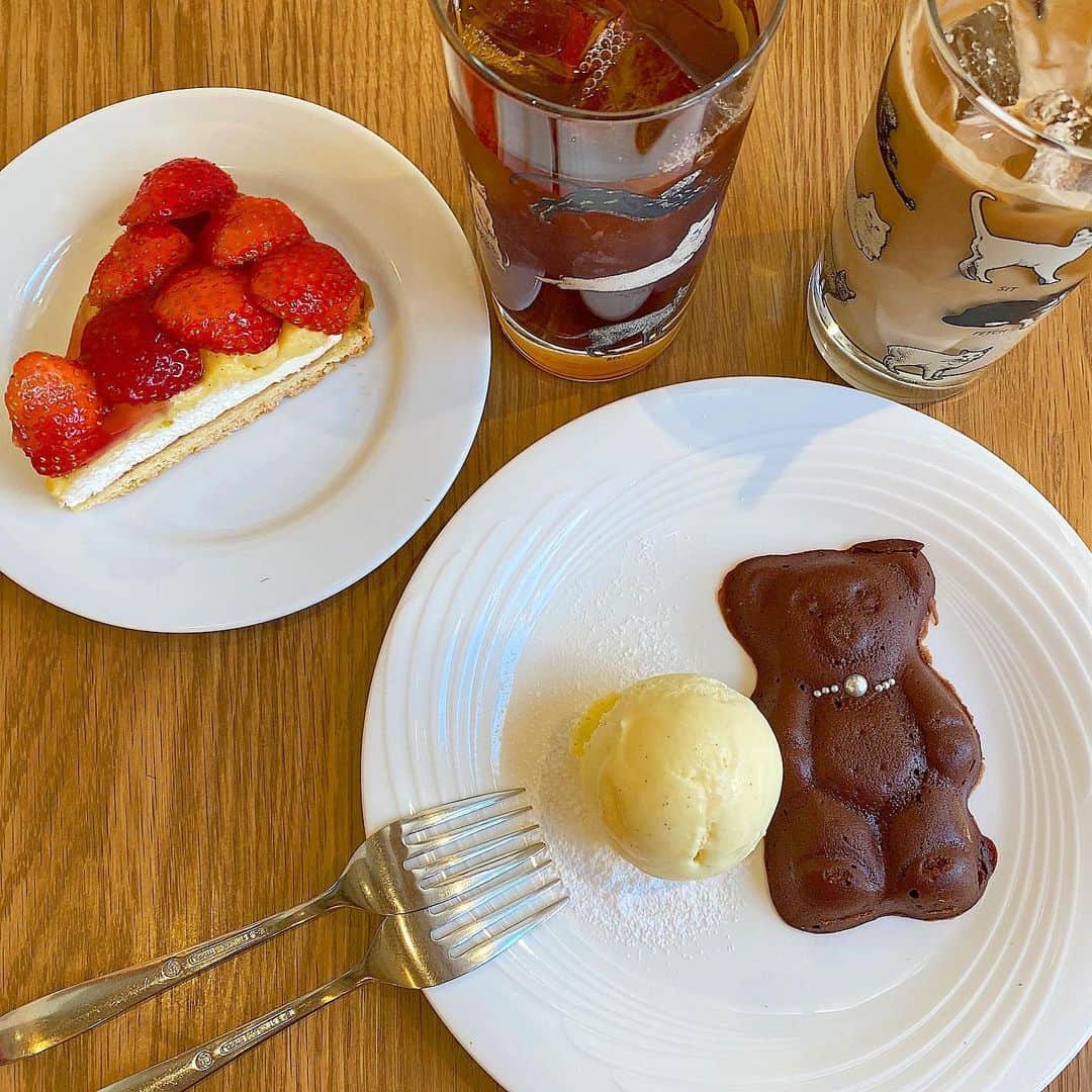 ひなたろす（佐原ひなた）のグルメインスタ