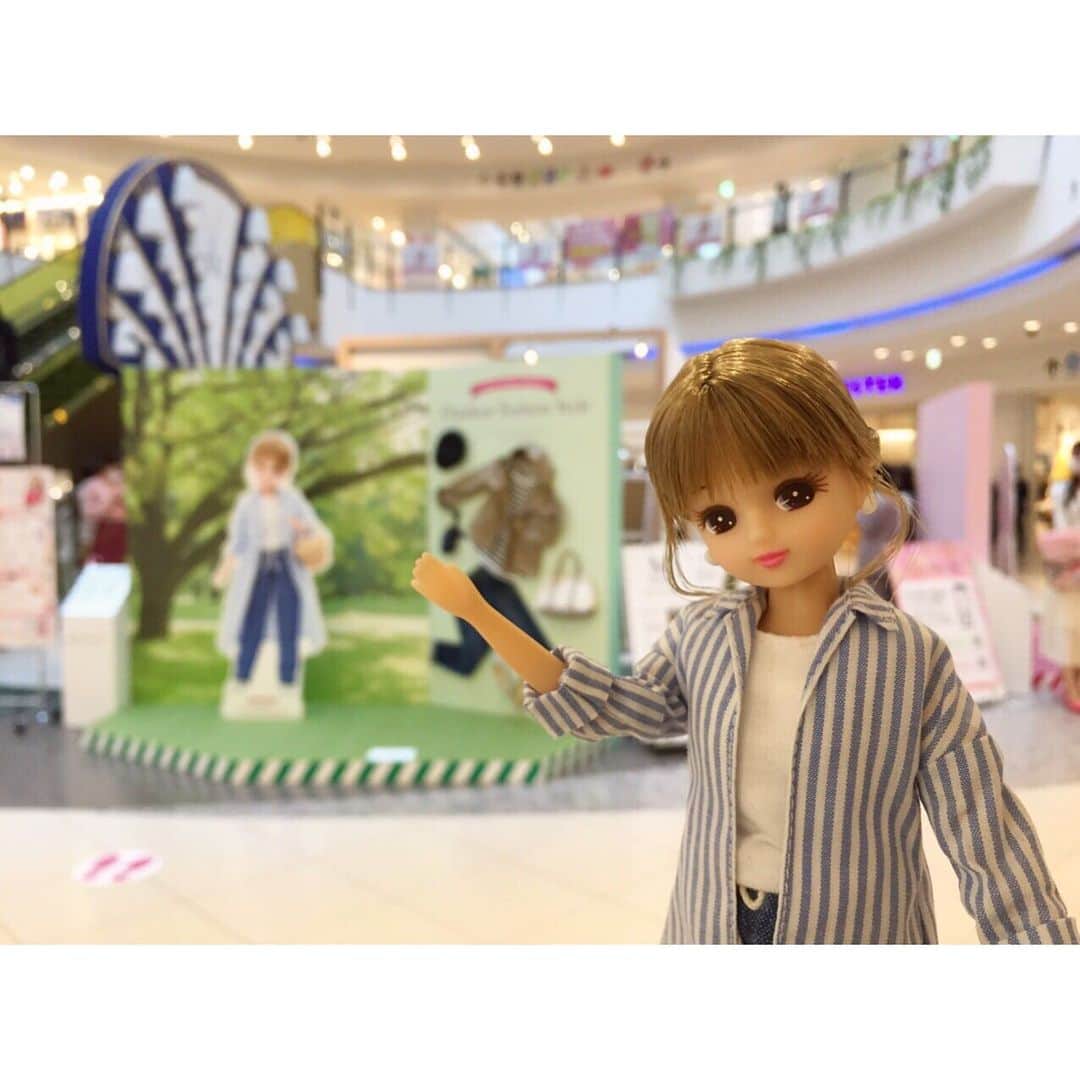 リカちゃんさんのインスタグラム写真 - (リカちゃんInstagram)「ららぽーと横浜に行ってきたよ♪ &mall （ #アンドモール ）の春のおすすめコーデを４つ、リカがご紹介しているの♡  かわいいフォトスポットもあるし、コーデサーチを体験するとシールがもらえるよ☆  詳しくは、&mall @andmall_msp のプロフィール欄からサイトをチェックしてね♡  https://licca.takaratomy.co.jp/official/archives/2596/  #ずっとき #リカちゃん #fashion #ootd #hairstyle #licca #liccadoll #japanesedoll #japan #girl #instadaily #instagood #instagramjapan #instagram」2月26日 20時23分 - bonjour_licca