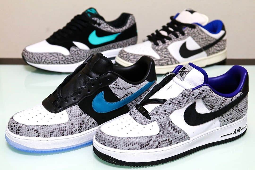 SneakerBox.jpのインスタグラム：「by you😝 鉄板2カラーをサンプリング👌 微妙な色味はさておき、オリジナルの配色パターンが優秀なので仕上がりも間違いないです！ 既存配色の転用はみんな考えると思うけど、やっぱり良い😋 #nikebyyou  #nikeid #nikeids #nikeairforce1  #airforceid #nikebyyouairforce1  #af1 #af1custom  #airforce1low  #nikebyyoucreatives  #atmos #supreme #nikeidcreatives  #エアフォース1  #シュプリーム  #アトモス #sneakerbox #airforce1daily」