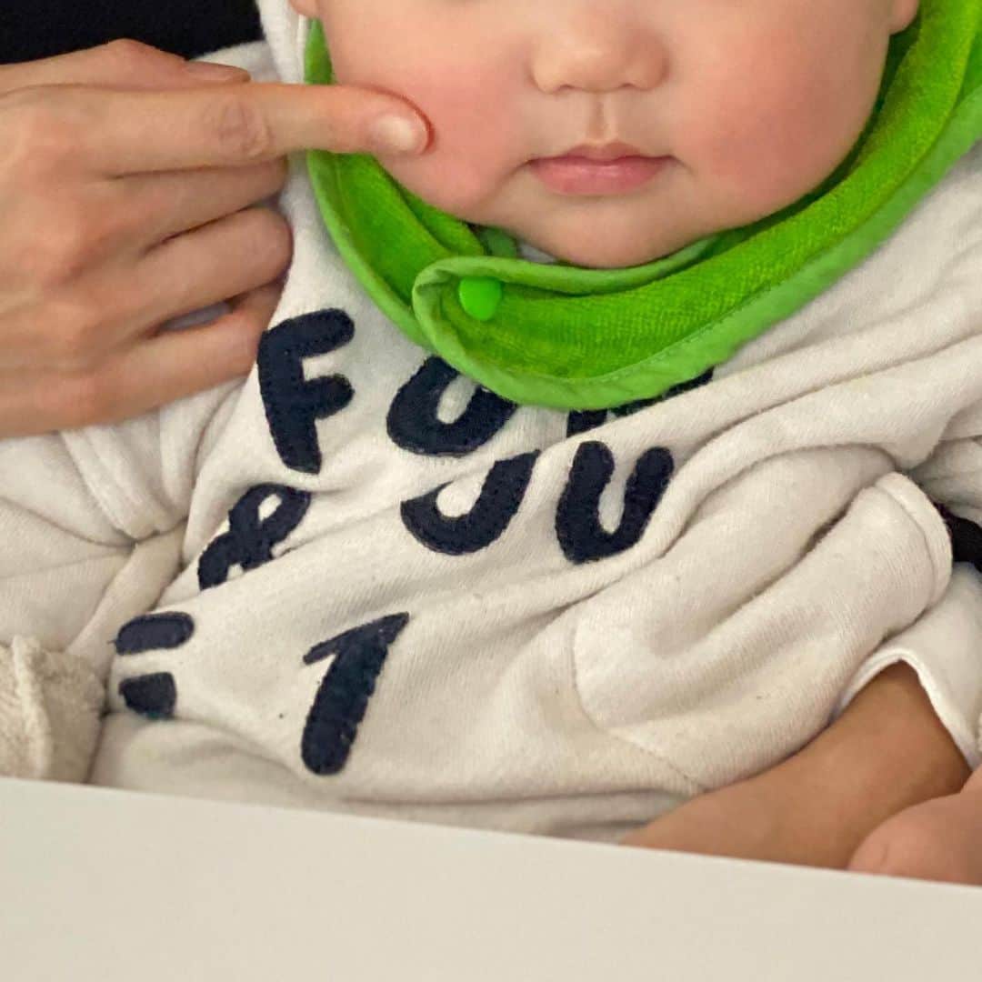 木本泉さんのインスタグラム写真 - (木本泉Instagram)「-﻿ 今日はお友達の息子君&わんちゃんに癒された1日でした👶🐶﻿ ﻿ 息子君、全く人見知りもなく笑ってくれて、本当に良い子💓癒し系boy🍼﻿ ﻿ また遊びに行きまーす！﻿ ﻿ #赤ちゃん#baby#わんちゃん」2月27日 0時08分 - izumikimoto
