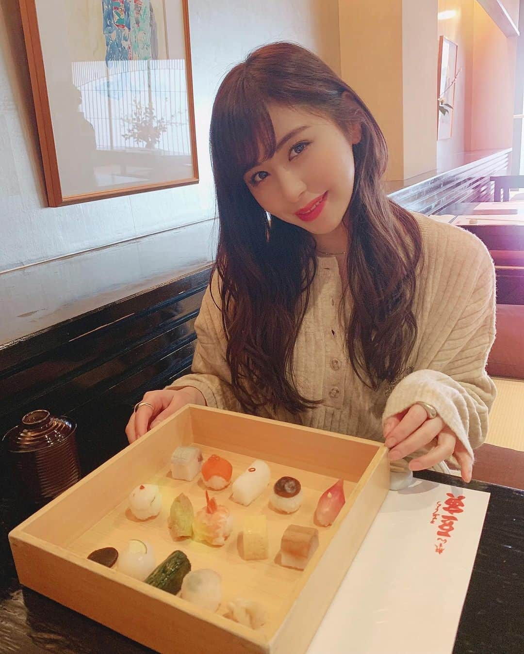 宮下舞花さんのインスタグラム写真 - (宮下舞花Instagram)「japanesefood🥺いとうつくし💜🍣 #京都祇園」2月27日 0時15分 - maikamaimaika