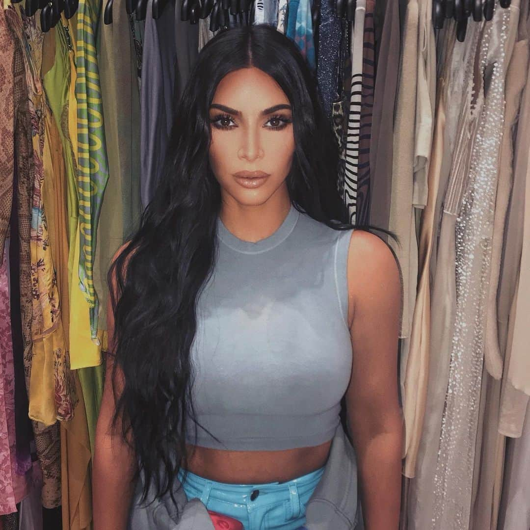 キム・カーダシアンさんのインスタグラム写真 - (キム・カーダシアンInstagram)「🎨」2月27日 0時37分 - kimkardashian