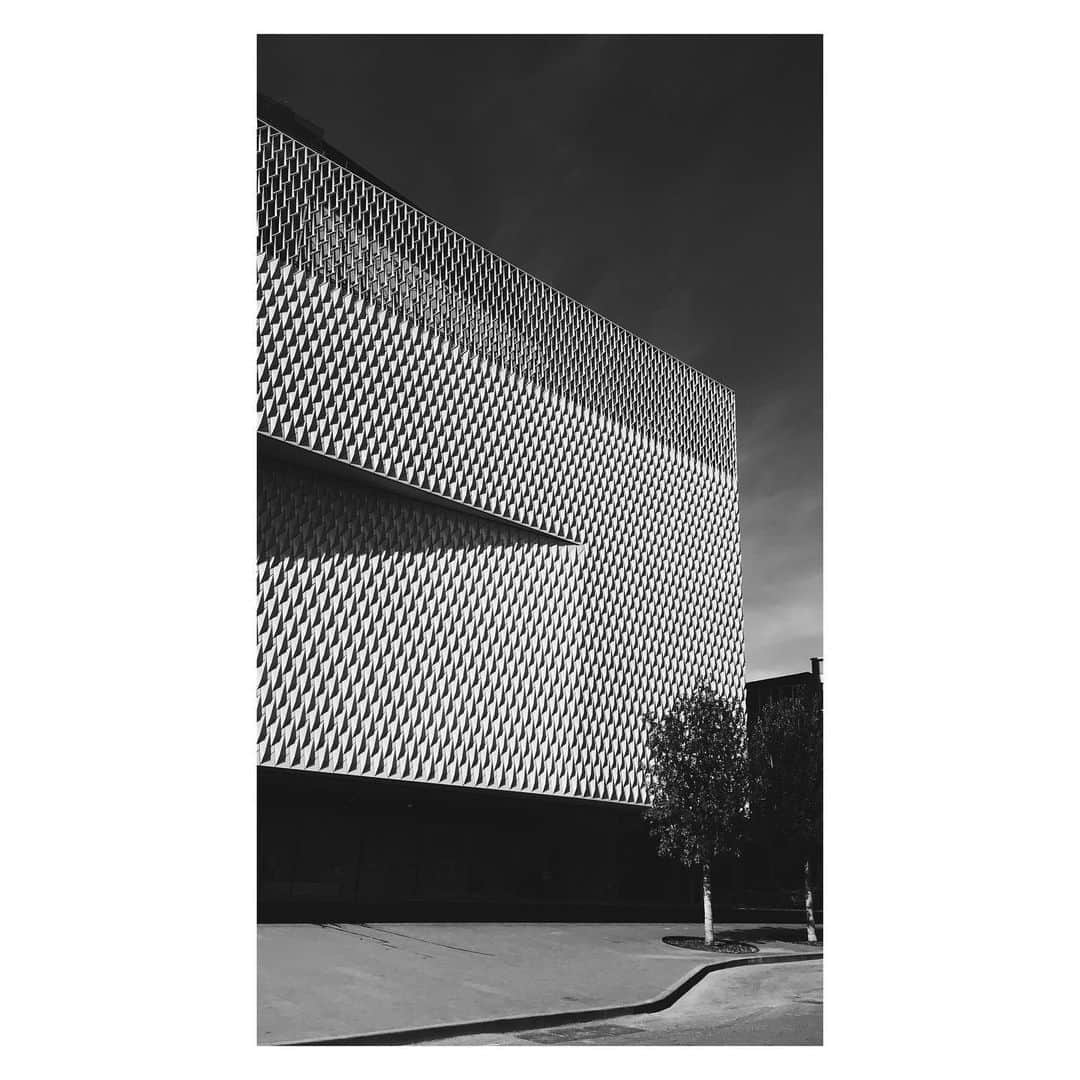 Cemal Can Dinçのインスタグラム：「@arteristanbul」