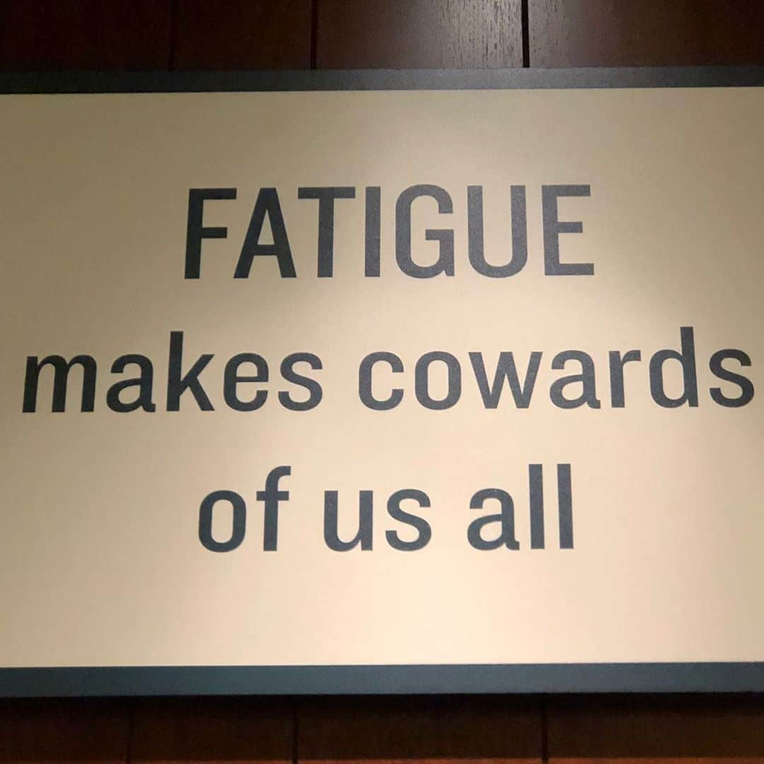 Phil Heathさんのインスタグラム写真 - (Phil HeathInstagram)「Fatigue. Yes, that’s right fatigue. We all know it exists and have encountered this on one or many occasions. The question I have had in my mind while preparing for seminars and such as how did I manage it [fatigue], especially when EVERYTHING was on the line. See, I can remember back in high school and in college playin basketball how some of my teammates would cheat themselves by not touching the lines, faking injuries during long practices, even down right quitting because of them feeling the effects of fatigue. Fatigue definitely can make you into the champion you were destined to be or the coward who will do anything to simply escape from the opportunity of breaking into a new level of personal greatness! Throughout my life I realized that fatigue can provide me added motivation, the type which in my opinion only a few encounter because it requires a totally different mindset, one which my friend @attackathletics would call, “the Darkside!” My day to day is Phil Heath or “TheGift” or to @shuriecremona honey or bae but when it is time to simply do work and destroy the weights, I’m the fucking DreamKiller who awaits the “Fatigue” to come and try my crazy ass! I want you all to channel that inner beast as you not only go to the gym, but in life also because “only the strongest survive” and you’d be surprised just how cool life can be when you don’t give a damn about fatigue whether it be emotional, mental or physical exhaustion. Give a damn about your life! Give a damn about your success and give a damn about being the beacon of light for the world to see so that others can be inspired by your greatness! As I close this post I’m laying in bed already fueled for success that I cannot wait to wake up and go out there and get Mine knowing that with each tough day will yield that wisdom and perseverance required for yet again the next levels in this life. I wish you all a great day/night wherever you are! Stay Focused, Stay in Gratitude and also Stay “Starving for Greatness!” Love to all y’all! 💪🏽💪🏻💪🏼💪🏾💪🏿💪」2月27日 16時25分 - philheath