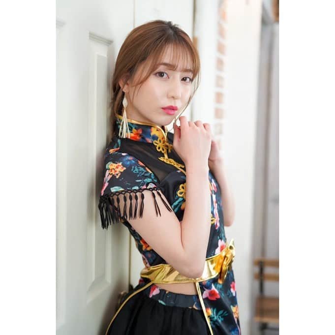 堀尾実咲のインスタグラム：「#gm 🐼💛 #チャイナドレス #撮影会 portrait」