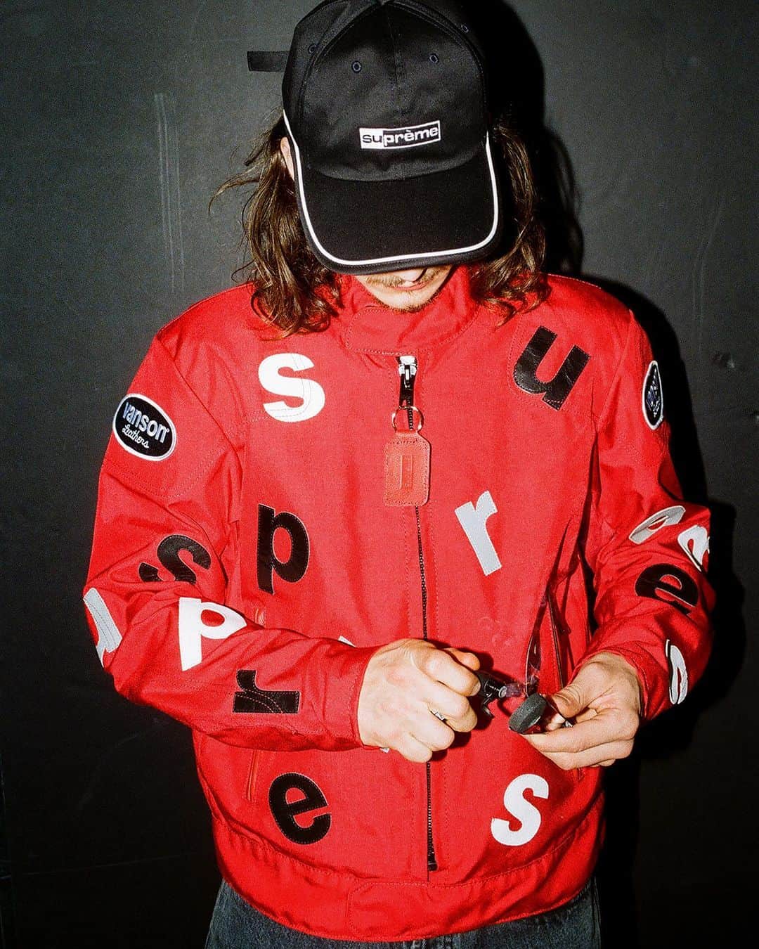 のインスタグラム：「Supreme 2020SS @supremenewyork  Styled by @zaraeloise」