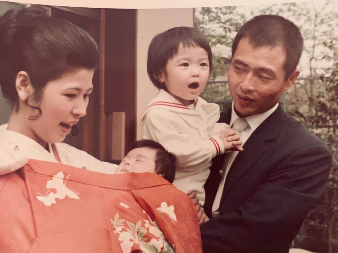 王理惠のインスタグラム：「亡き母の77回めの誕生日㊗️どんなおばあちゃまになってたかな🥰HBD❤️」