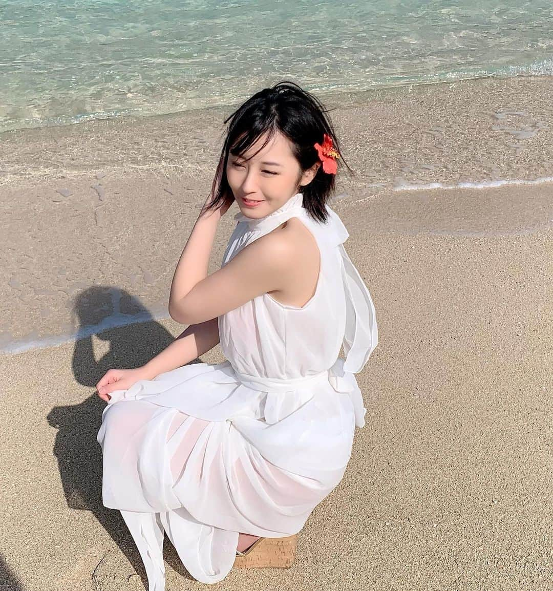 入澤優さんのインスタグラム写真 - (入澤優Instagram)「変わりたい  自信が欲しい  思ってるだけじゃ伝わらない  変わる勇気が欲しい  #海 #sea  #沖縄 #🌺 . .  ベストオブミス東京大会審査中なので いいねをして応援してください📣 . .  #気分 #わかんない #変わる #ベストオブミス #ミスコン #謎 #ベストオブミス東京」2月27日 11時24分 - penchan0327