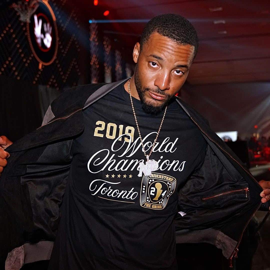 トロント・ラプターズさんのインスタグラム写真 - (トロント・ラプターズInstagram)「Quality night celebrating 25 years of Raptors basketball. #WeTheNorth」2月27日 12時45分 - raptors