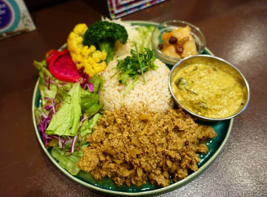 石田亜佑美のグルメインスタ